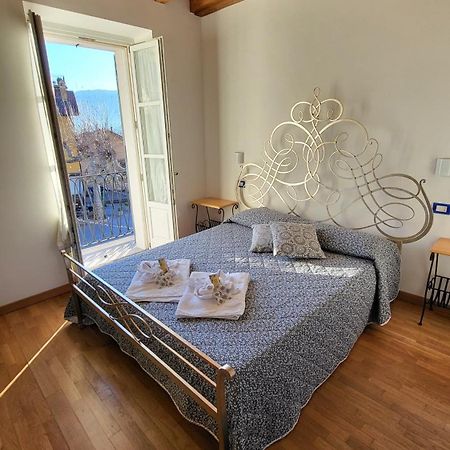 Balconi San Giorgio Bed & Breakfast วาเรนนา ภายนอก รูปภาพ
